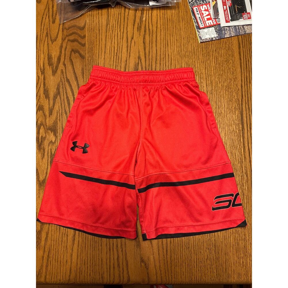 Under Armour Steph Curry SC30 Loose Basketball Shorts Boys Youth Med Red Black
